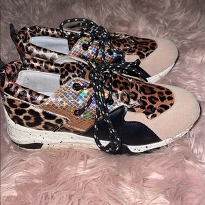 Outwoods leopard sneakers